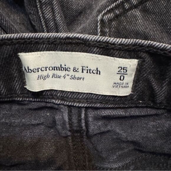 Abercrombie & Fitch Women's 25/0 High Rise 4" Shorts Black Denim - Picture 6 of 10